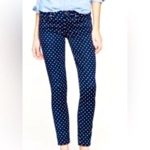 Ann Taylor jeans with white embroidered flowers (skinny ankle)